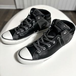 Used like new 🥰. No flaws!